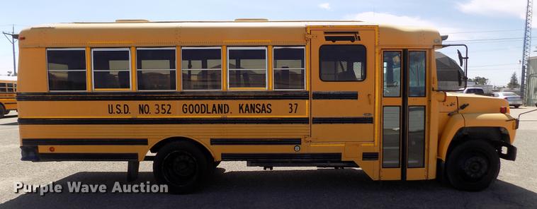 image for item ER9183 1993 Ford B700 school bus
