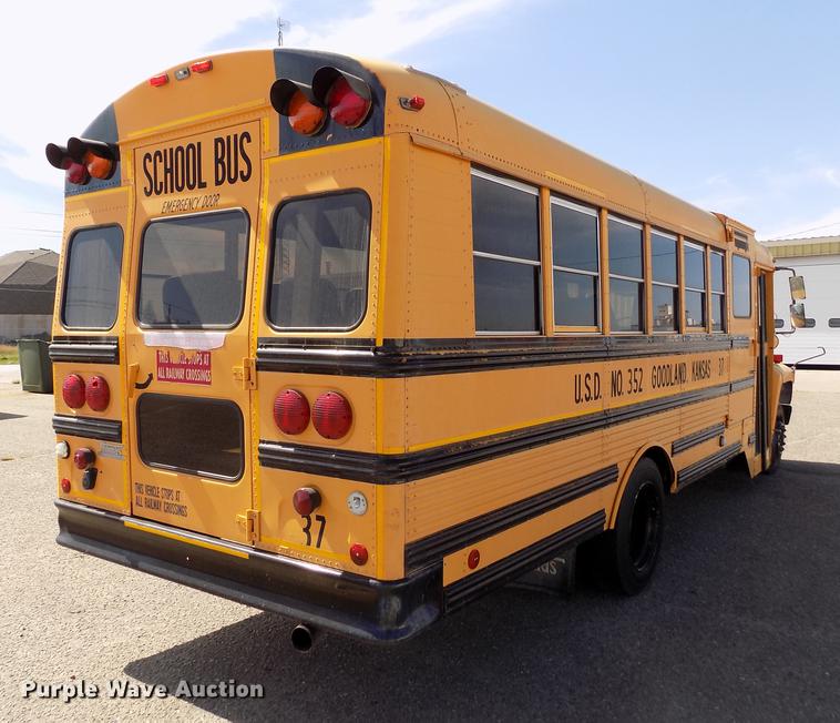 image for item ER9183 1993 Ford B700 school bus