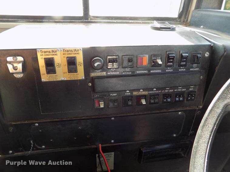 image for item ER9183 1993 Ford B700 school bus