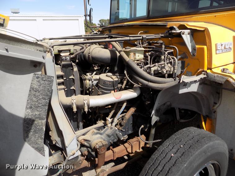 image for item ER9183 1993 Ford B700 school bus