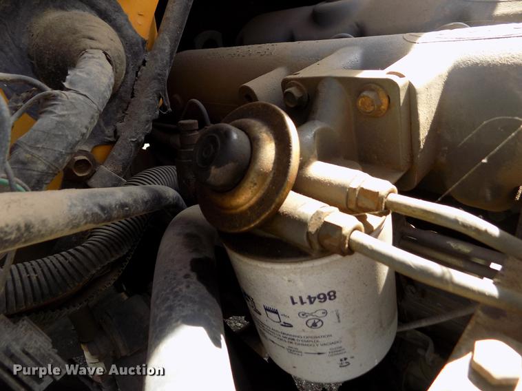 image for item ER9183 1993 Ford B700 school bus