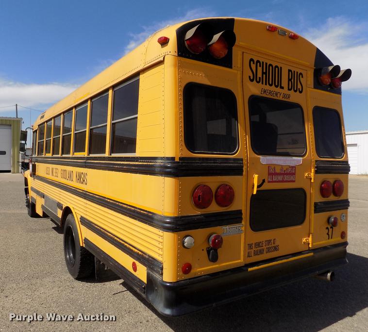 image for item ER9183 1993 Ford B700 school bus
