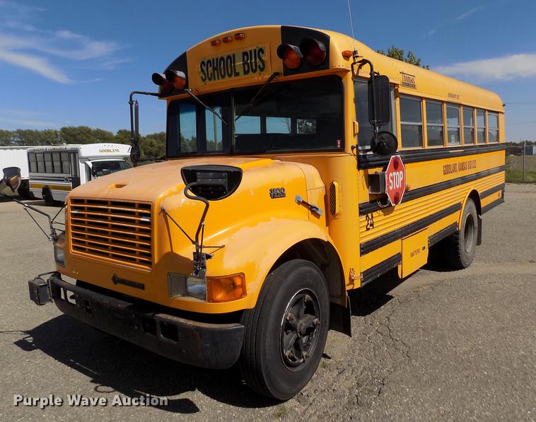 image for item ER9184 1999 International 3800 school bus