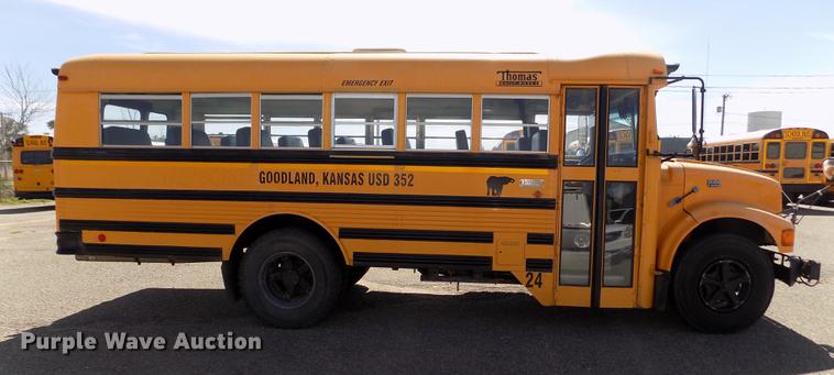 image for item ER9184 1999 International 3800 school bus