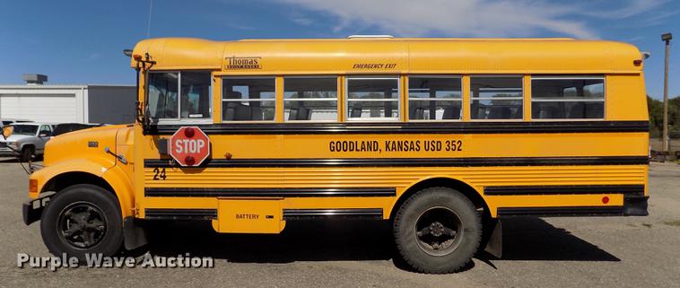 image for item ER9184 1999 International 3800 school bus