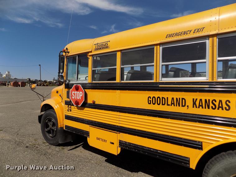 image for item ER9184 1999 International 3800 school bus