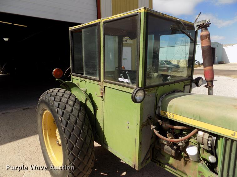 image for item ER9185 John Deere 1020 tractor