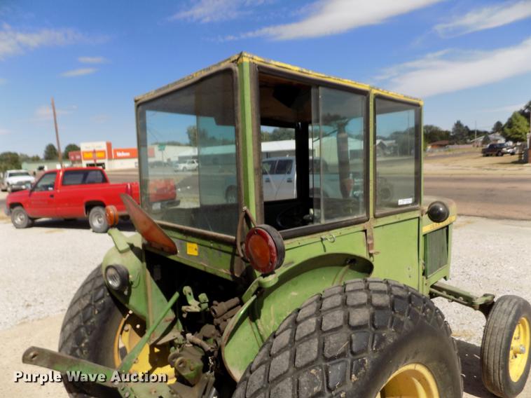 image for item ER9185 John Deere 1020 tractor