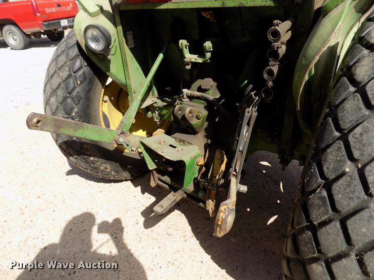 image for item ER9185 John Deere 1020 tractor