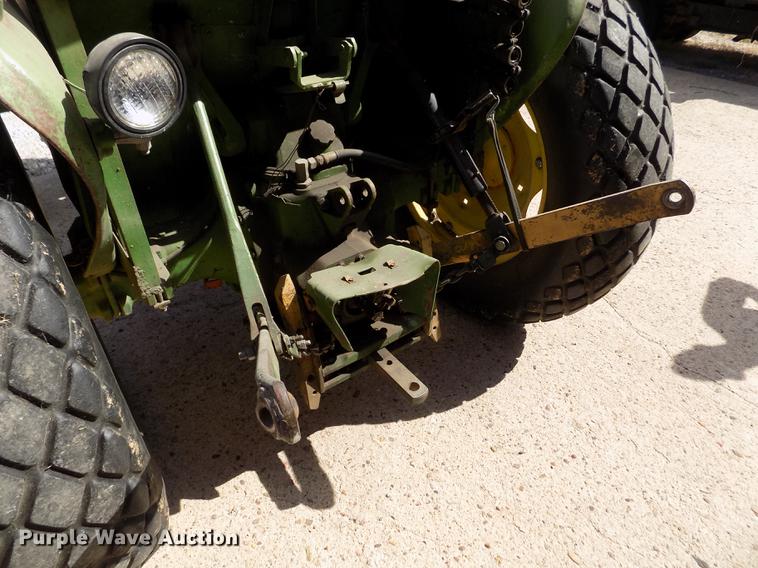 image for item ER9185 John Deere 1020 tractor