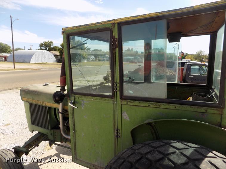 image for item ER9185 John Deere 1020 tractor
