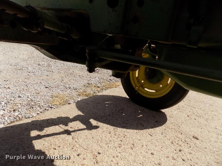 image for item ER9185 John Deere 1020 tractor