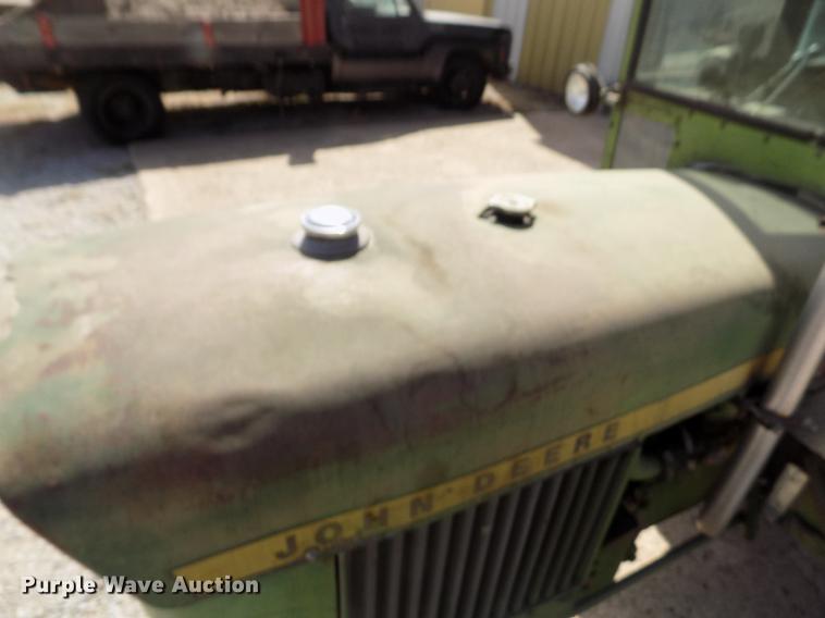 image for item ER9185 John Deere 1020 tractor