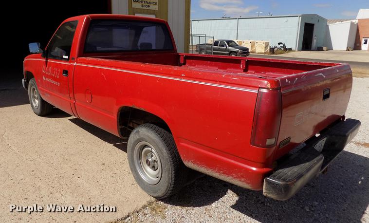 image for item ER9186 1991 Chevrolet Cheyenne 1500 pickup truck