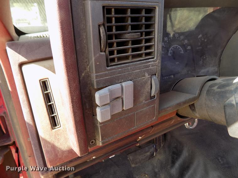 image for item ER9186 1991 Chevrolet Cheyenne 1500 pickup truck