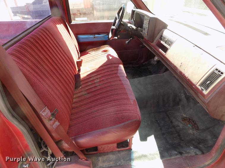 image for item ER9186 1991 Chevrolet Cheyenne 1500 pickup truck
