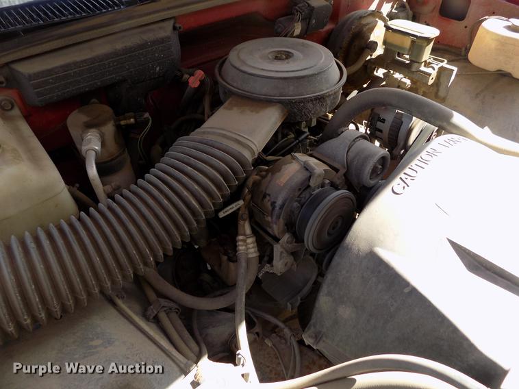 image for item ER9186 1991 Chevrolet Cheyenne 1500 pickup truck