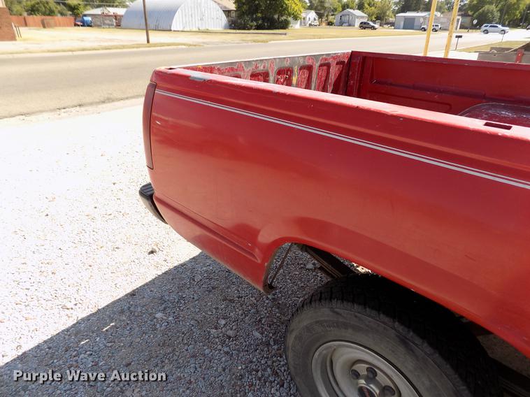 image for item ER9186 1991 Chevrolet Cheyenne 1500 pickup truck