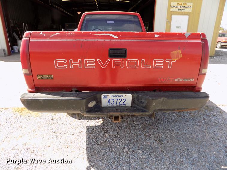 image for item ER9186 1991 Chevrolet Cheyenne 1500 pickup truck