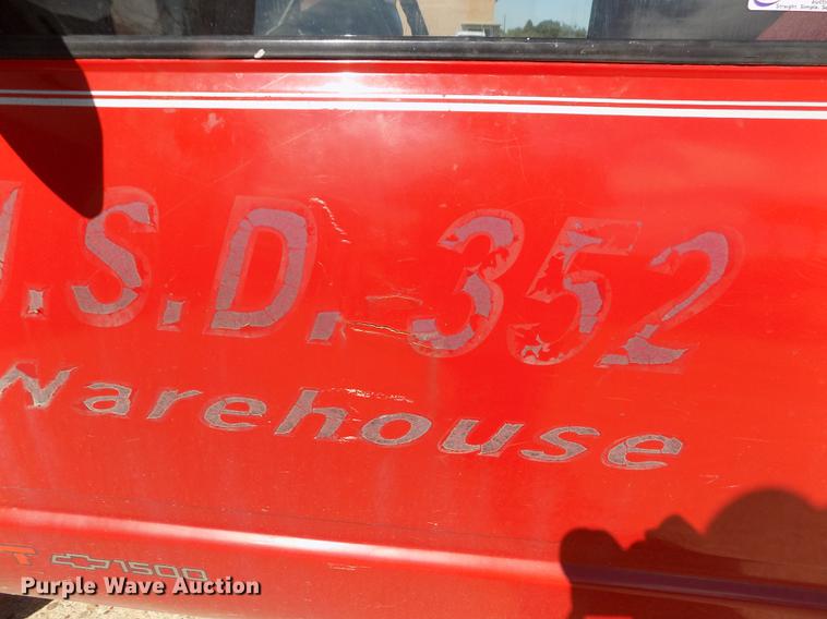 image for item ER9186 1991 Chevrolet Cheyenne 1500 pickup truck