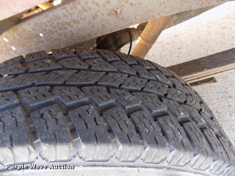 image for item ER9186 1991 Chevrolet Cheyenne 1500 pickup truck