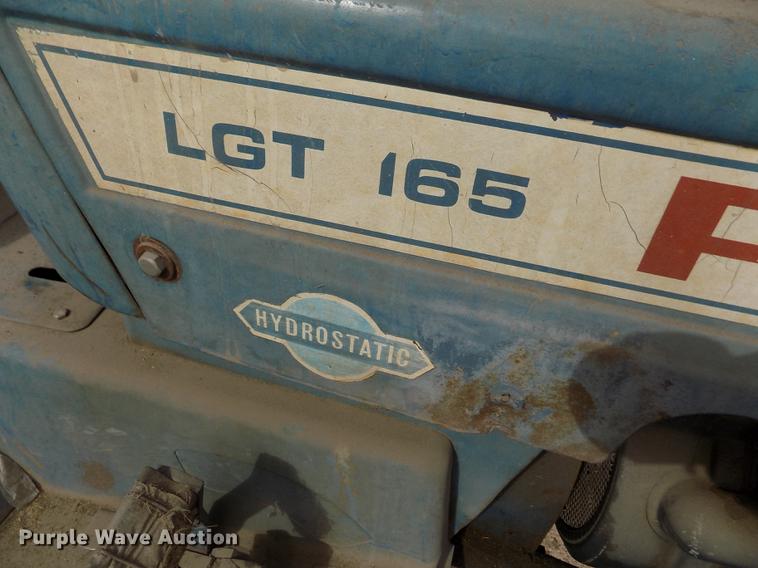 image for item ER9187 Ford LGT165 tractor