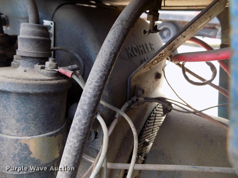 image for item ER9187 Ford LGT165 tractor