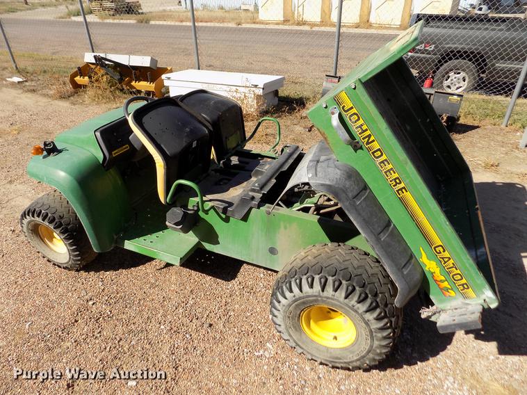 image for item ER9191 1995 John Deere 4X2 Gator utility vehicle