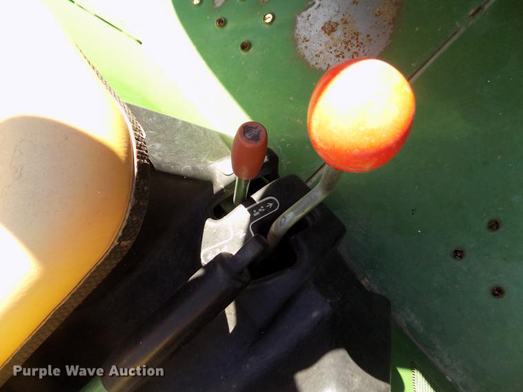 image for item ER9191 1995 John Deere 4X2 Gator utility vehicle