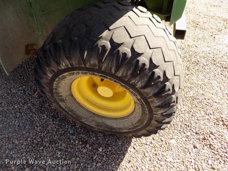 image for item ER9191 1995 John Deere 4X2 Gator utility vehicle