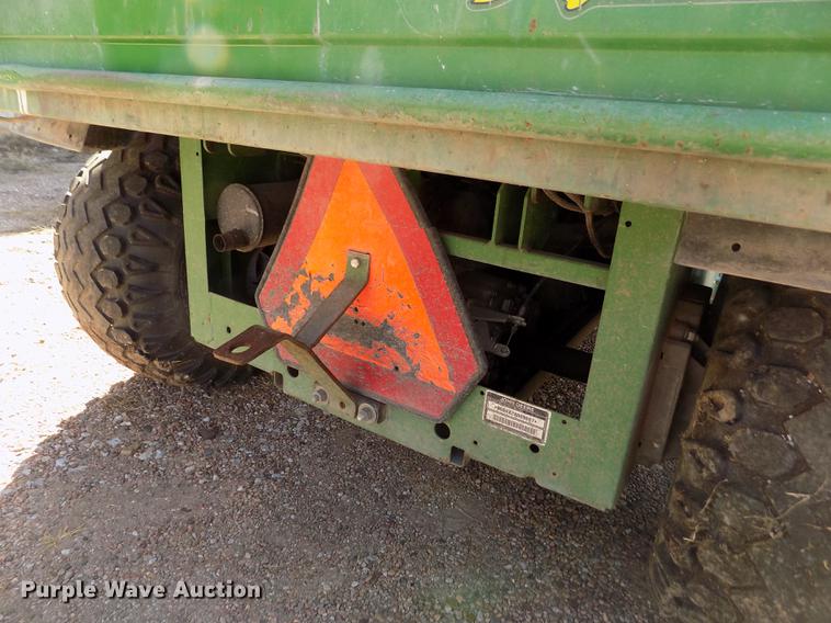 image for item ER9191 1995 John Deere 4X2 Gator utility vehicle