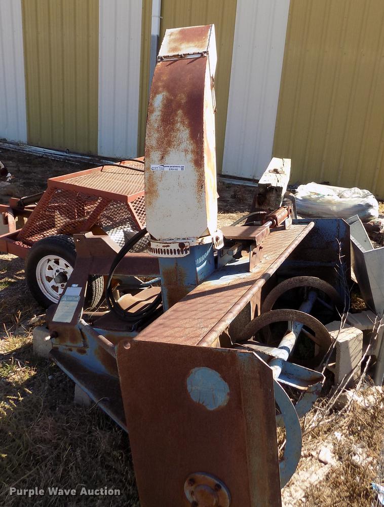 image for item ER9192 Snowmachines snow plow