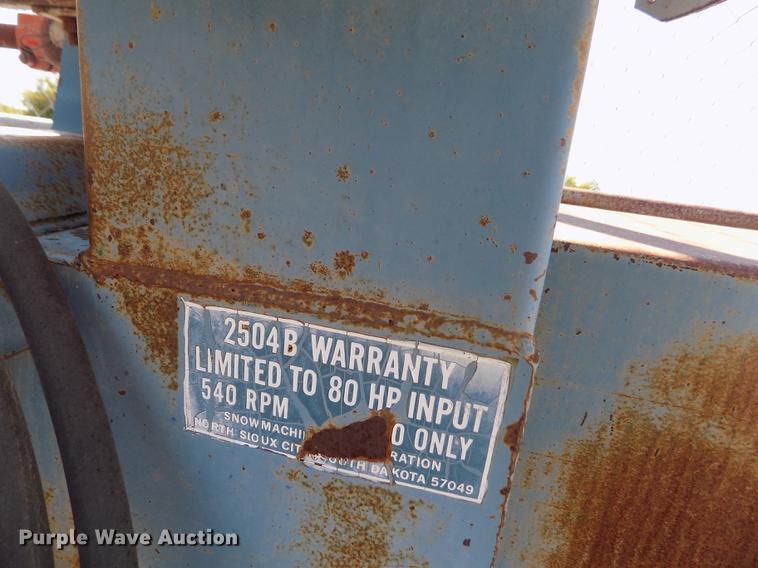 image for item ER9192 Snowmachines snow plow