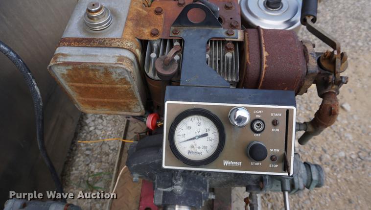 image for item EU9070 250 gallon stainless steel tank