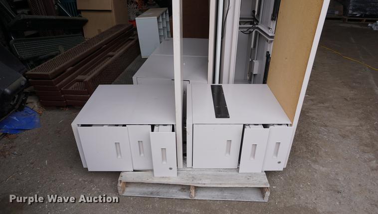 image for item EU9092 (4) desks