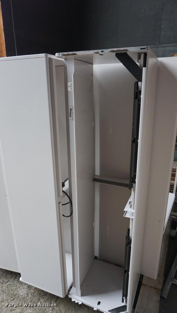 image for item EU9092 (4) desks