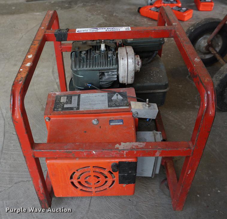 image for item EU9093 Generator