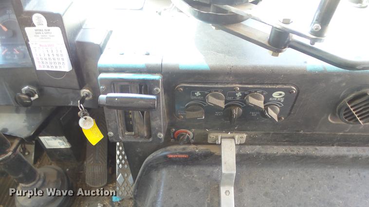 image for item EX9245 1998 Blue Bird TC2000 school bus