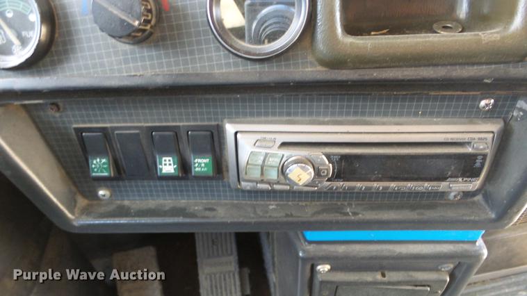 image for item EX9246 1993 Prevost H3-40 coach bus