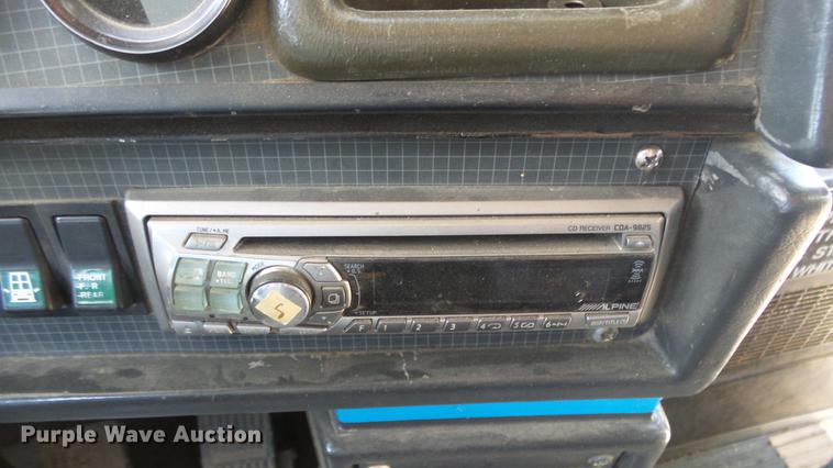 image for item EX9246 1993 Prevost H3-40 coach bus