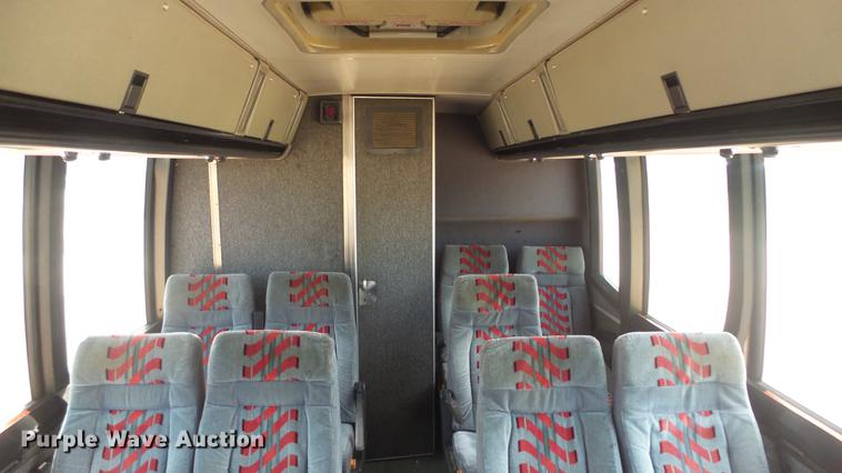 image for item EX9246 1993 Prevost H3-40 coach bus