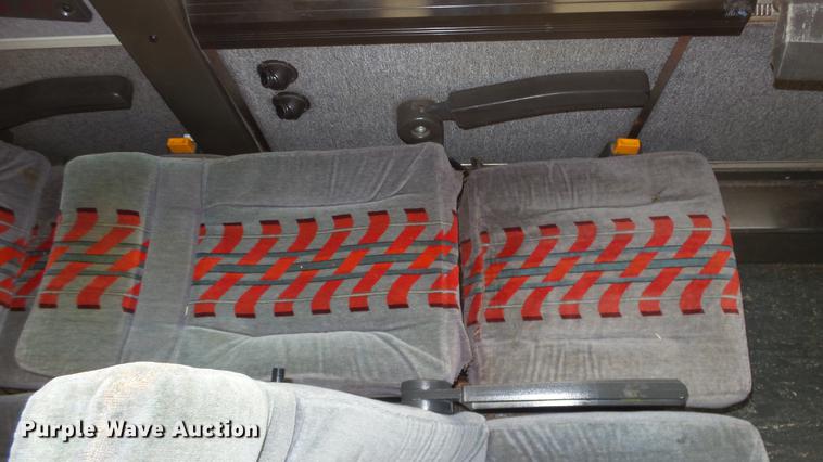 image for item EX9246 1993 Prevost H3-40 coach bus