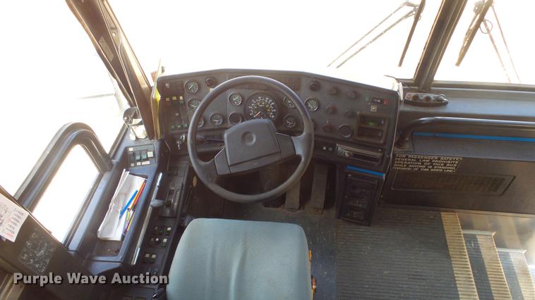 image for item EX9246 1993 Prevost H3-40 coach bus