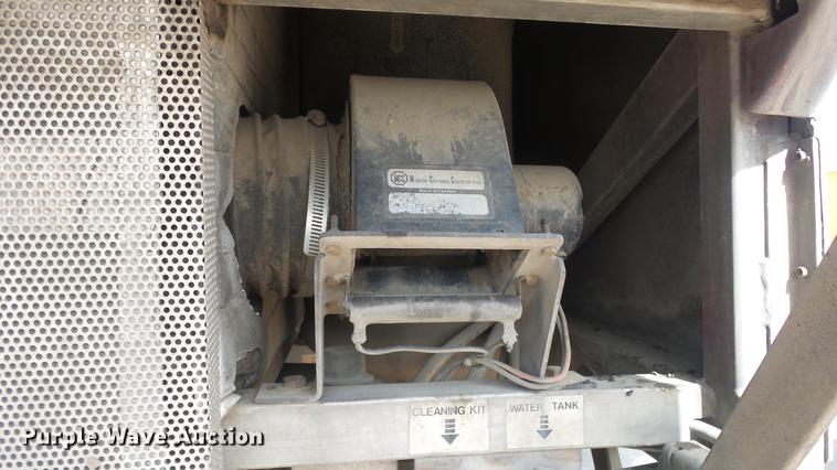 image for item EX9246 1993 Prevost H3-40 coach bus