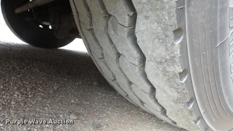 image for item EX9246 1993 Prevost H3-40 coach bus