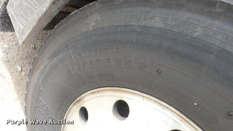 image for item EX9246 1993 Prevost H3-40 coach bus