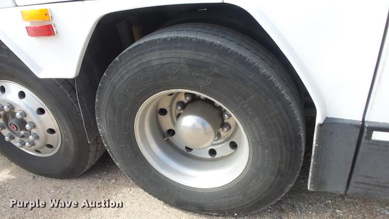 image for item EX9246 1993 Prevost H3-40 coach bus