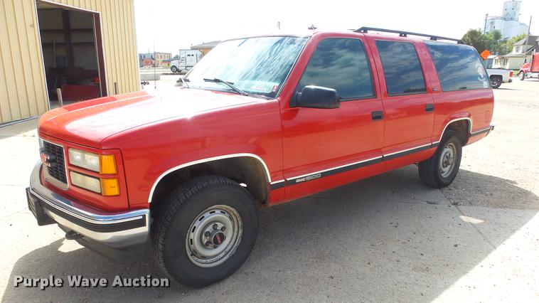 image for item EX9248 1996 Chevrolet Suburban 1500 SUV