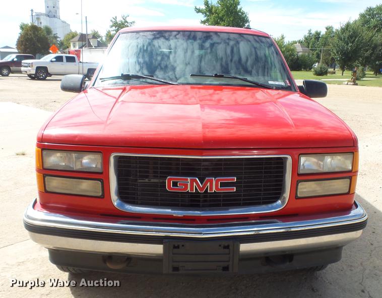 image for item EX9248 1996 Chevrolet Suburban 1500 SUV