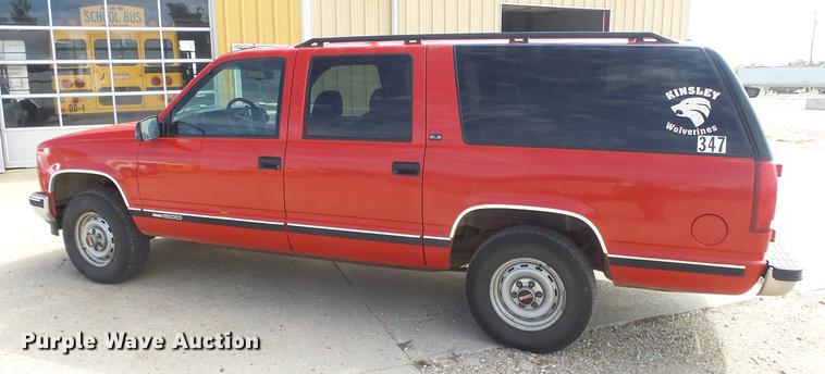 image for item EX9248 1996 Chevrolet Suburban 1500 SUV